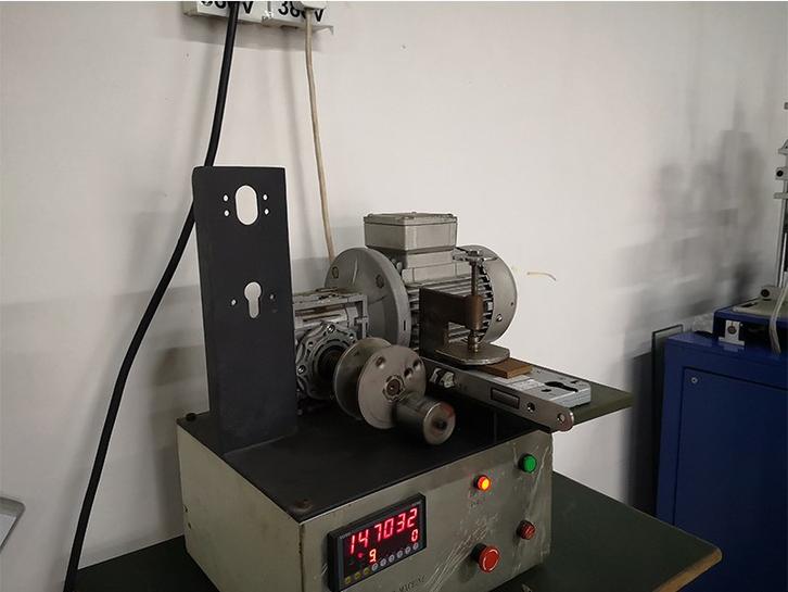 Latch Bolt Catch Test